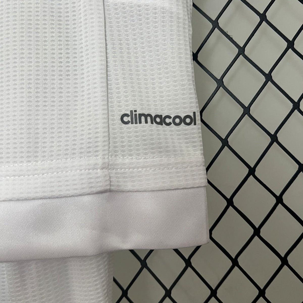 Camisola principal do Real Madrid de 2015