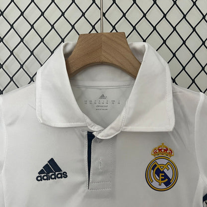 Maillot domicile du Real Madrid 2016
