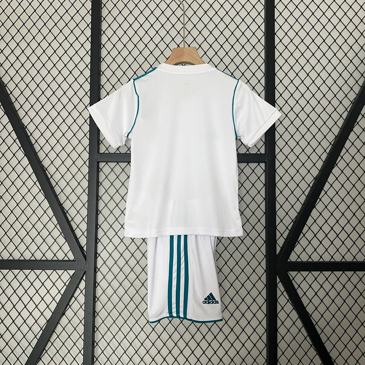 Real Madrid 2017 Heimtrikot
