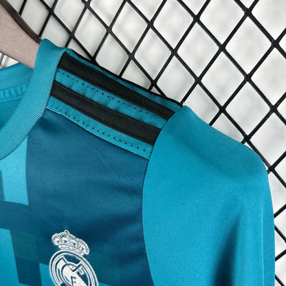 Camiseta de manga larga del Real Madrid 2017, tercera equipación