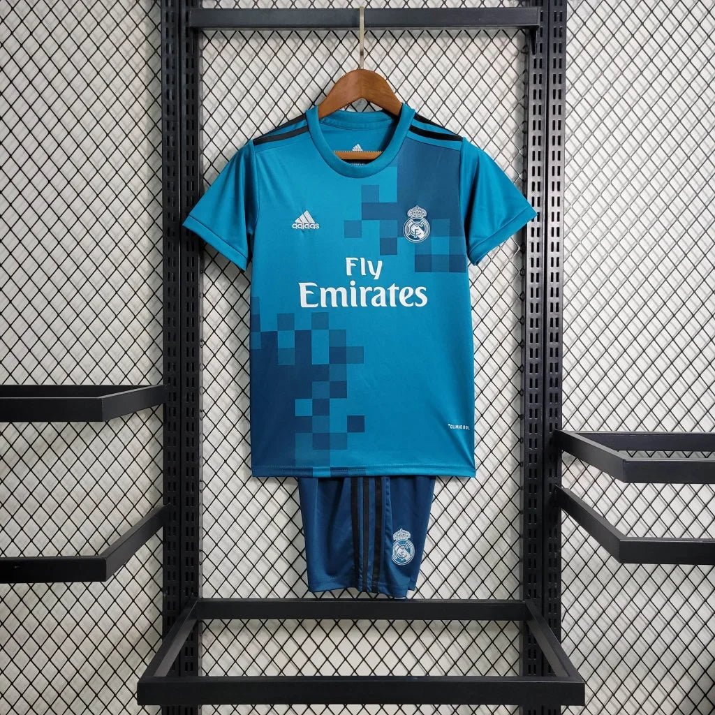 Real Madrid 2017 derde uitshirt
