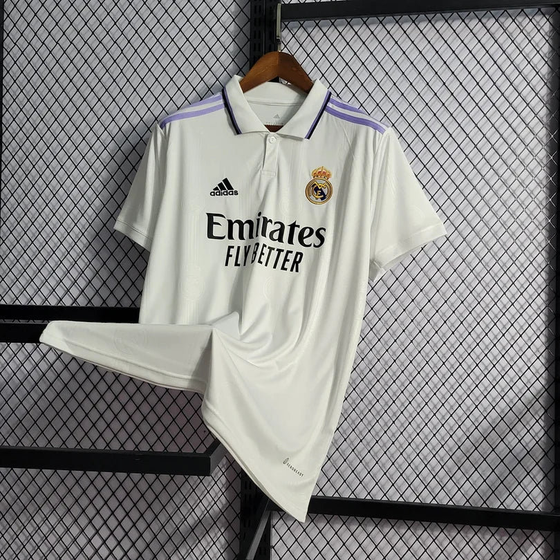 Real Madrid 2022 Heimtrikot