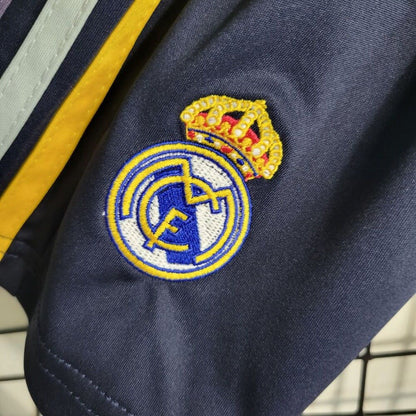 Real Madrid 2023 Auswärtstrikot