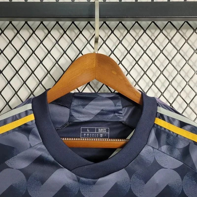 Camisola de Visitante do Real Madrid 2023
