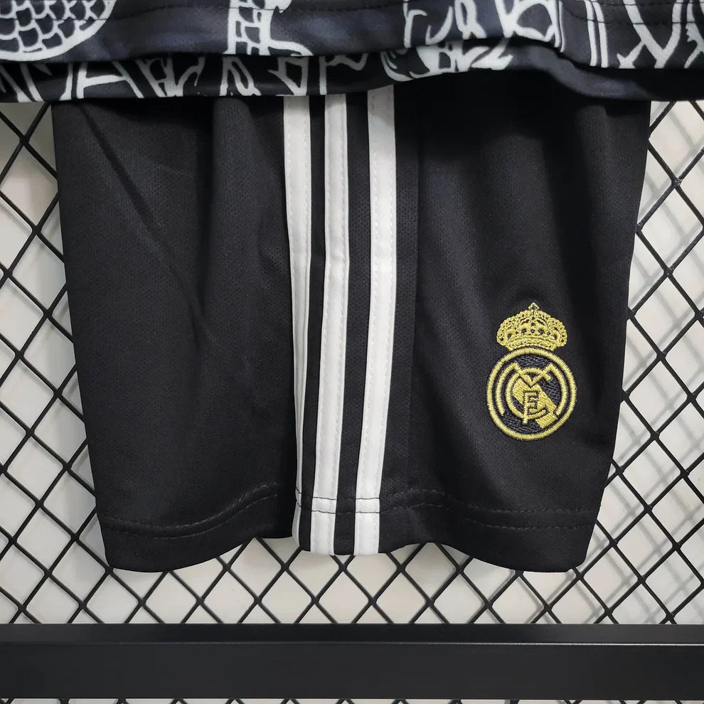 Camisola especial Chinese Dragon do Real Madrid 2023