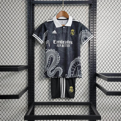 Camisola especial Chinese Dragon do Real Madrid 2023