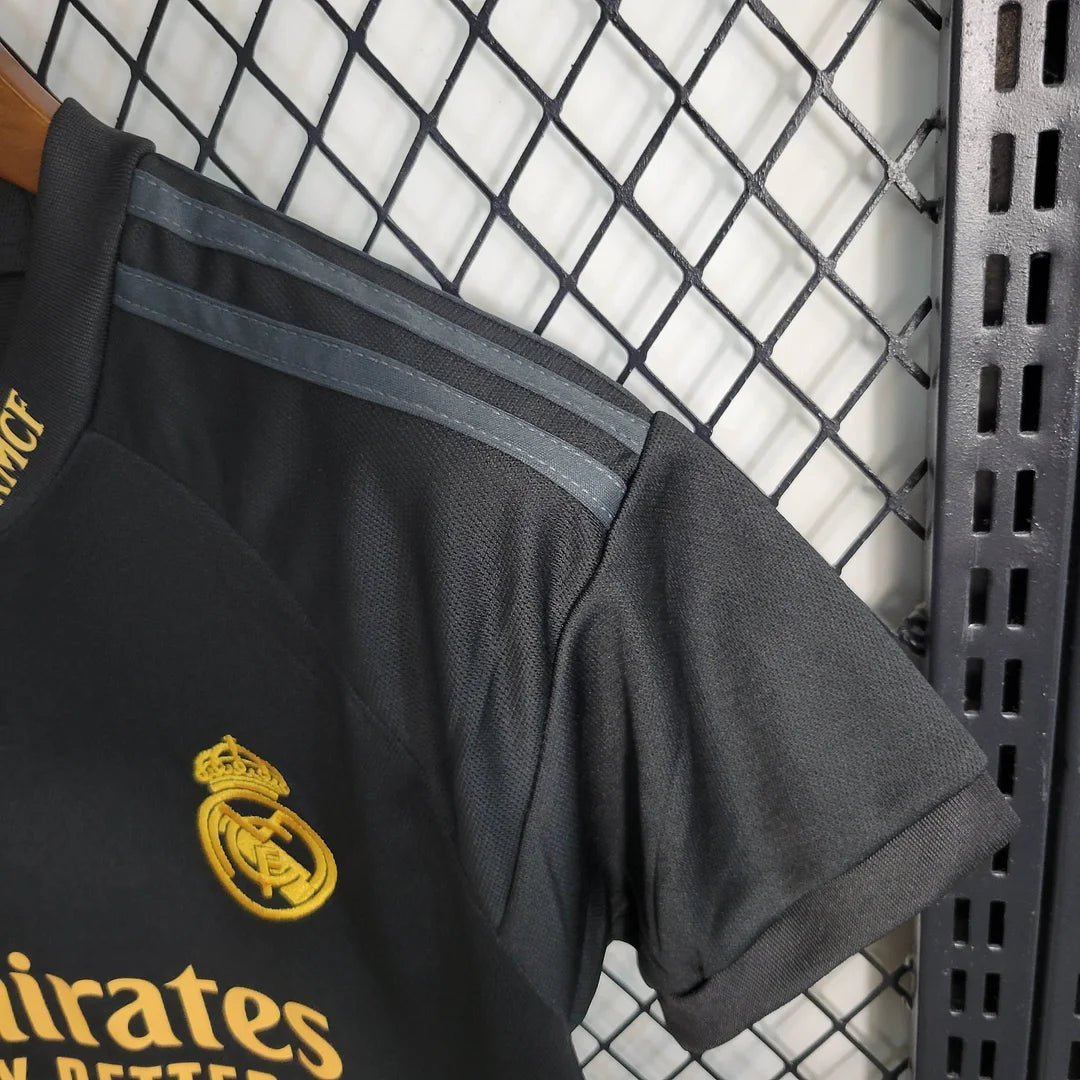 Troisième maillot du Real Madrid 2023