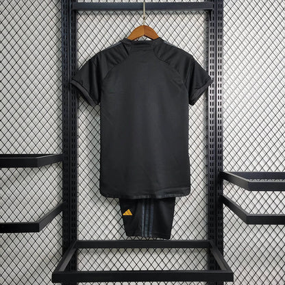 Troisième maillot du Real Madrid 2023