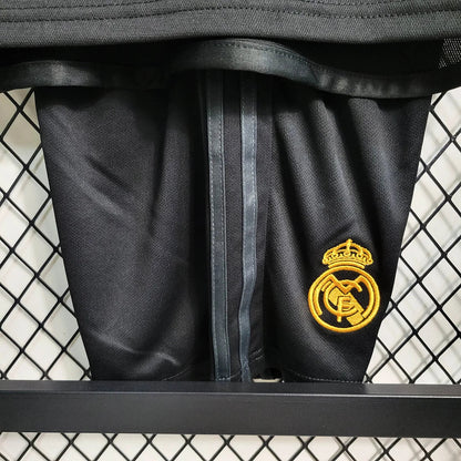 Troisième maillot du Real Madrid 2023