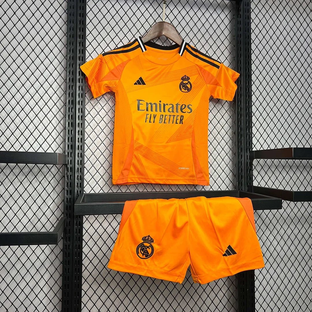 Real Madrid 2024 Auswärtstrikot