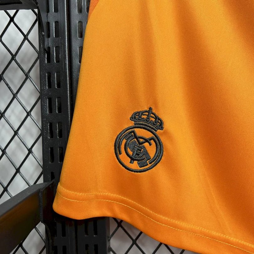 Short extérieur du Real Madrid 2024