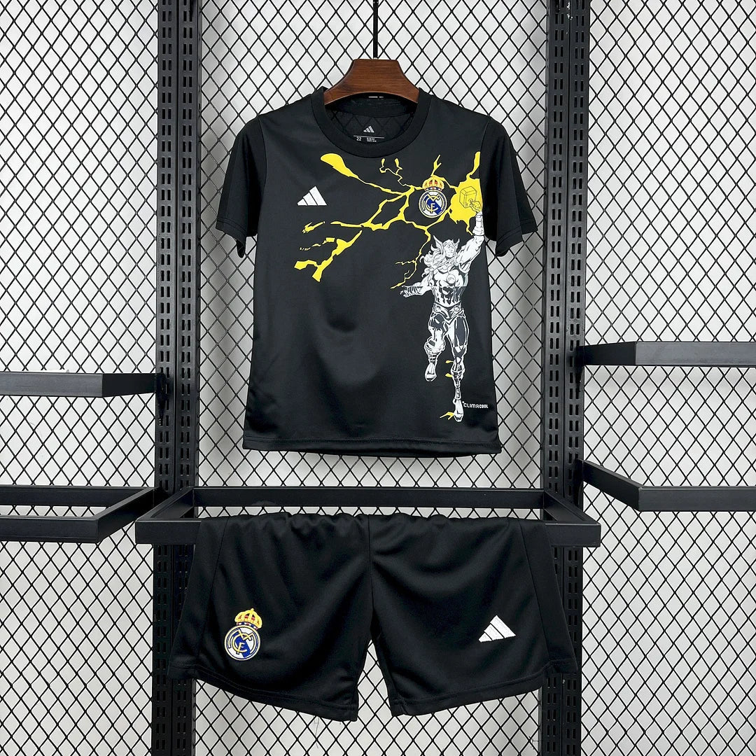 Maillot Avengers du Real Madrid 2025