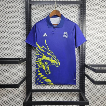 Camiseta especial del dragón del Real Madrid 2025