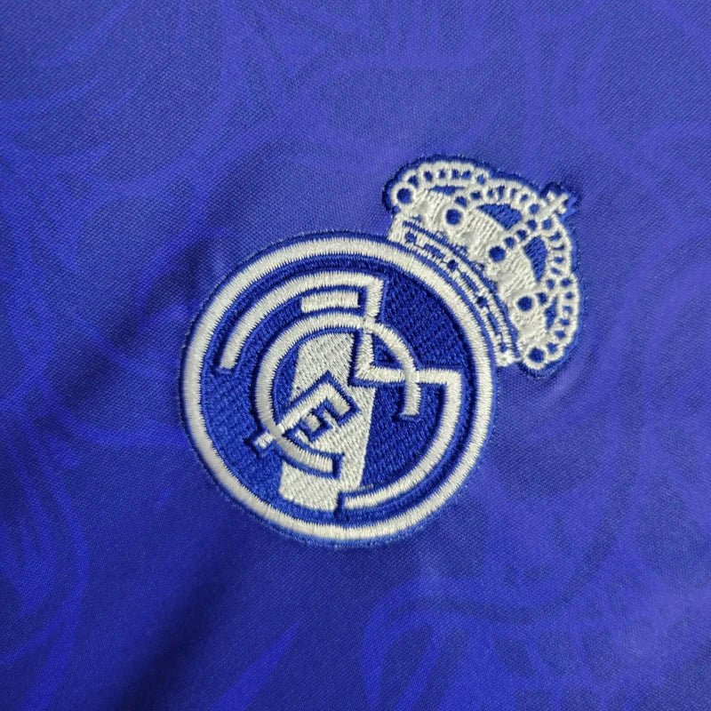 Camiseta especial del dragón del Real Madrid 2025
