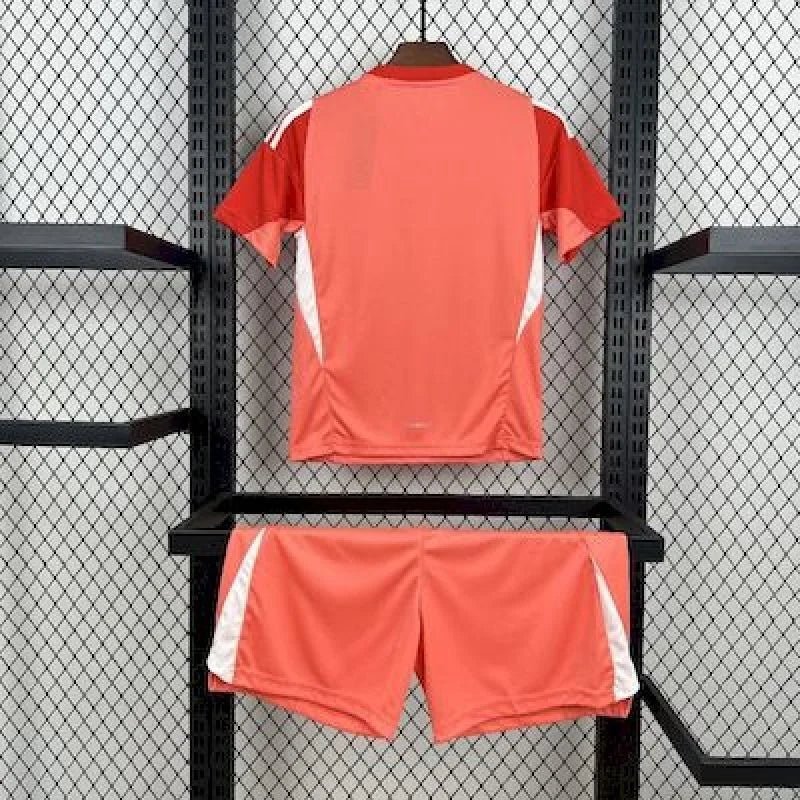 Real Madrid 2025 Goalkeeper Coral Red Kids Jersey