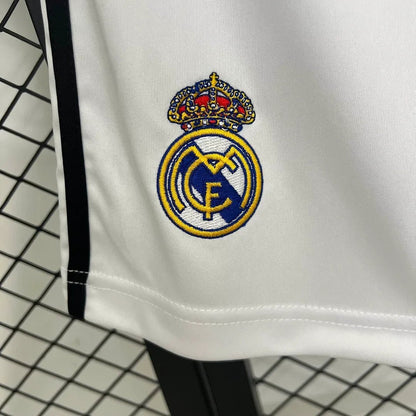 Short domicile du Real Madrid 2025