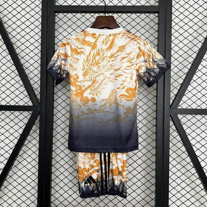 Camisola especial de dragão do Real Madrid 2025