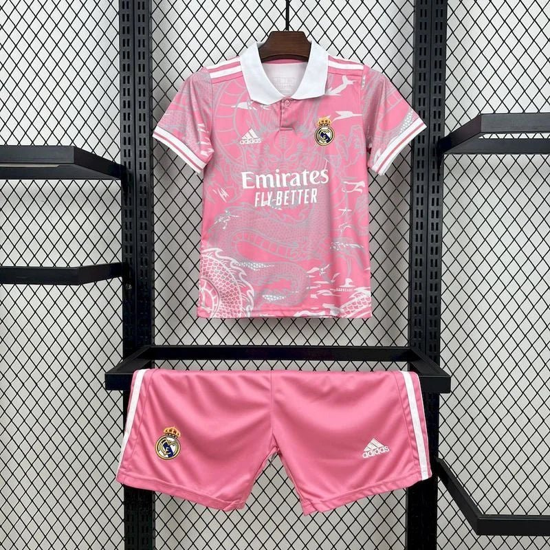 Maillot spécial Dragon rose du Real Madrid 2025