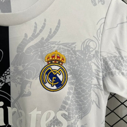 Real Madrid 2025-speciaal shirt