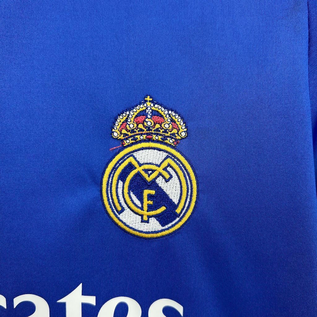 Real Madrid 2025 derde uitshirt