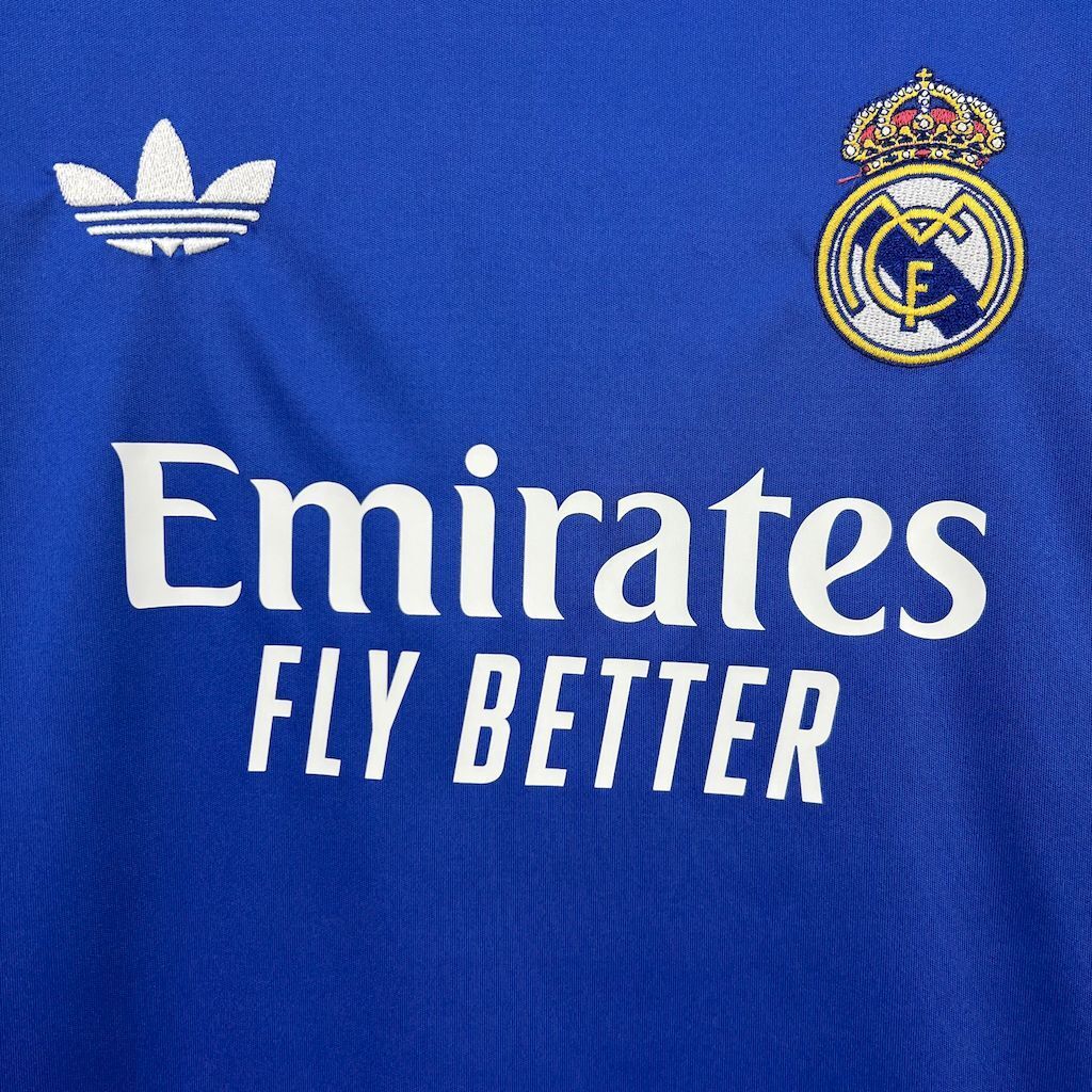 Real Madrid 2025 derde uitshirt
