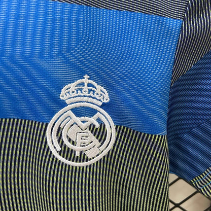 Real Madrid 2025 Trainings-Trikot