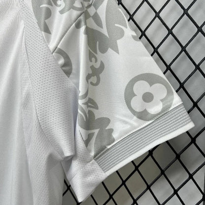 Specjalna koszulka Realu Madryt x Louis Vuitton 2025