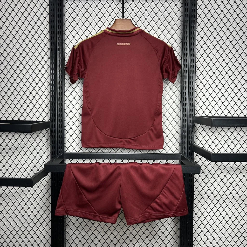Camisola principal da Roma 2024
