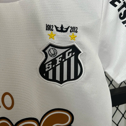 Camiseta local del Santos 2011