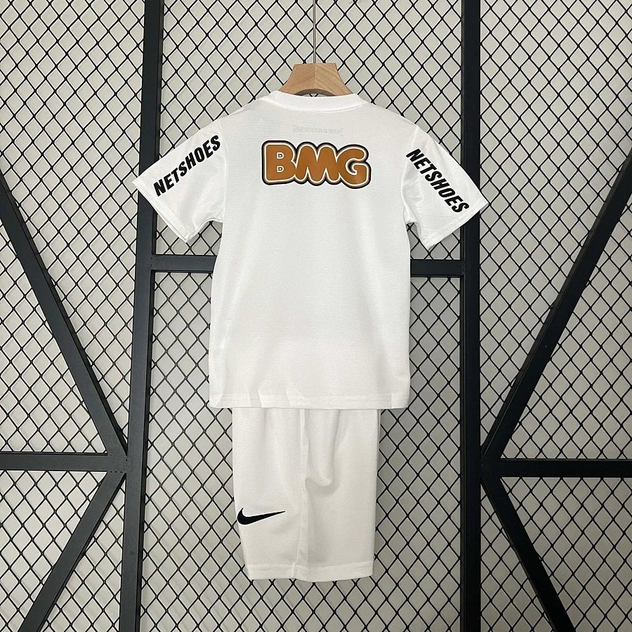 Maillot domicile de Santos 2012