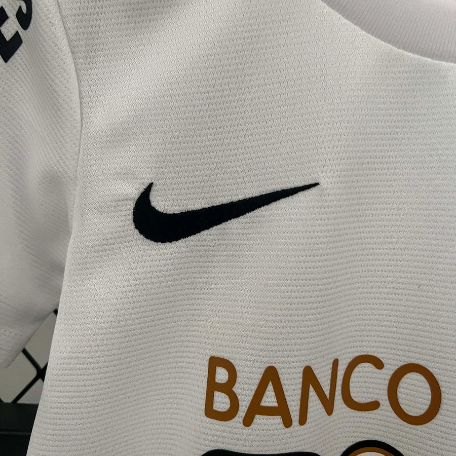 Maillot domicile de Santos 2012