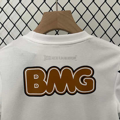 Maillot domicile de Santos 2012
