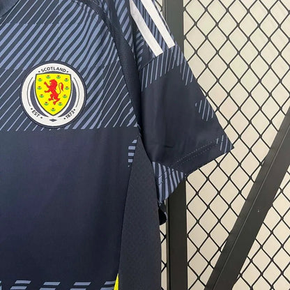 Maillot domicile de l’Écosse 2024