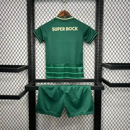 Sporting 2024 specjalna edycja wyjazdowej koszulki