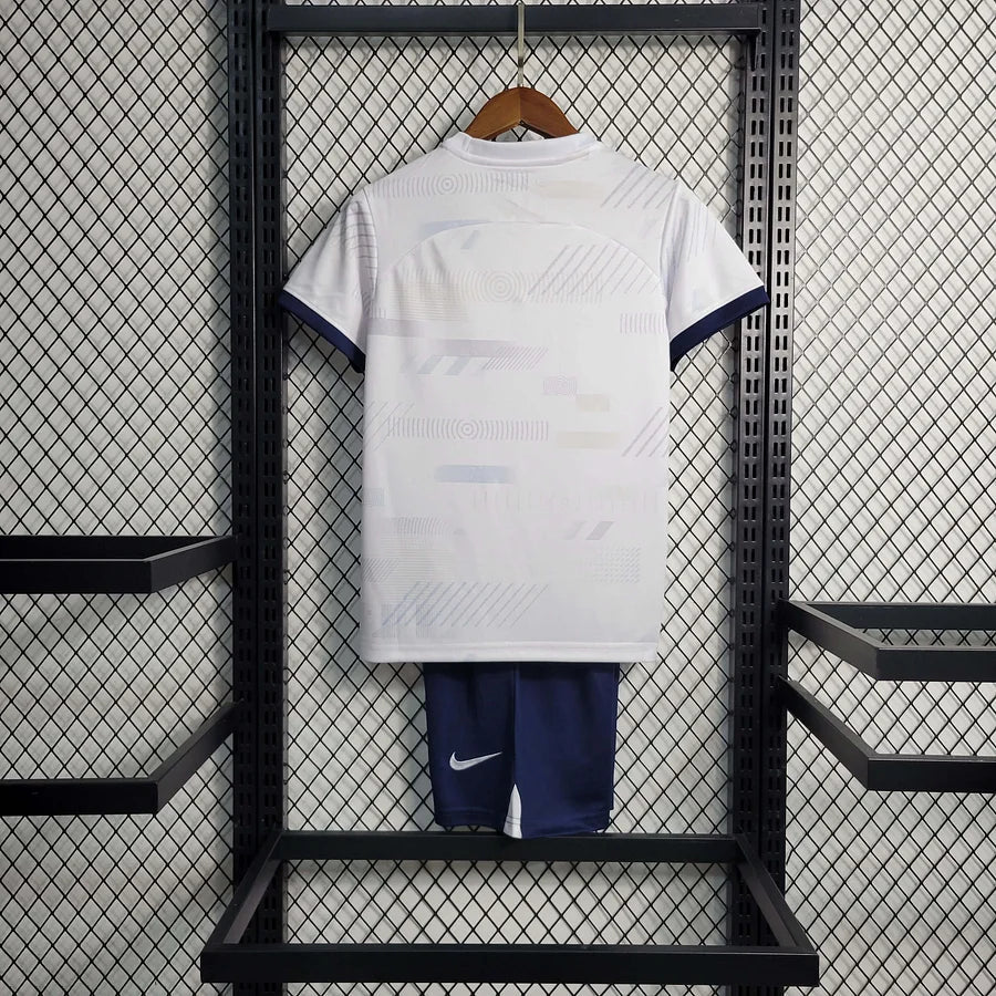 Maillot domicile de Tottenham 2023