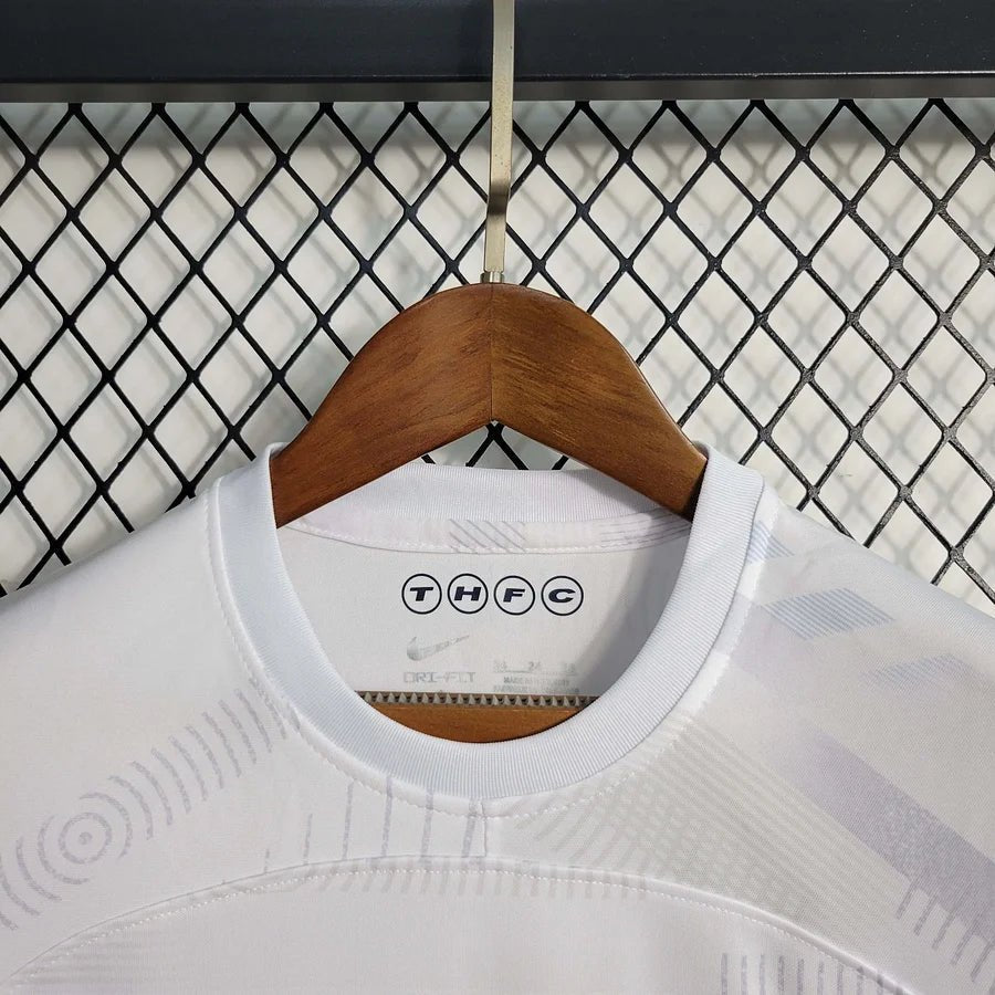 Maillot domicile de Tottenham 2023