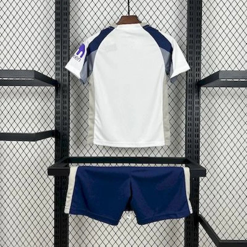 Camiseta local del Tottenham 2025