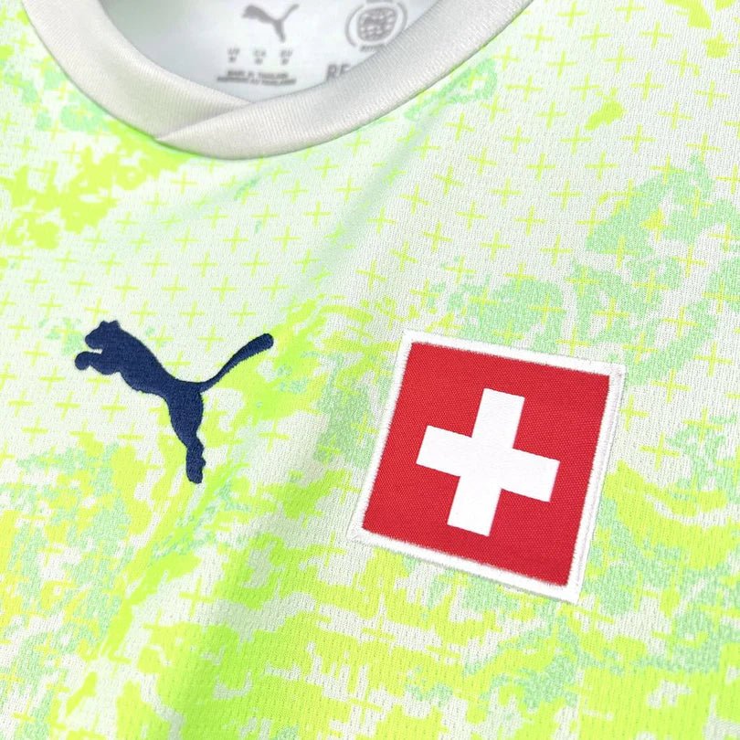 Maglia da trasferta della Svizzera per i Mondiali 2026