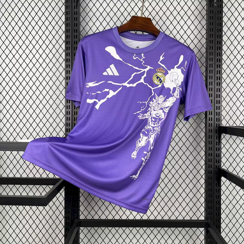 Real Madrid 2025 warming-upshirt
