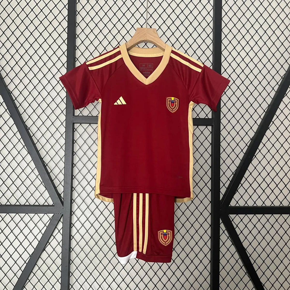 Camisola de Casa do Inter de Milão 2023